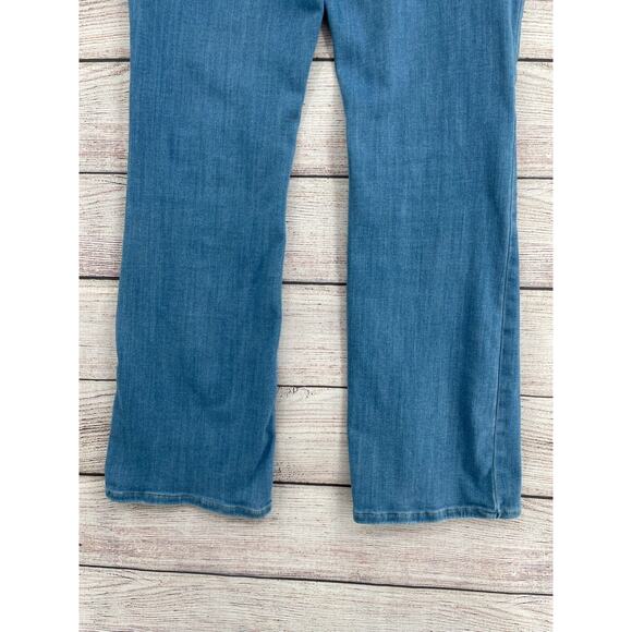 Levi's 725 High Rise Bootcut Jeans Women's Size 32 Light Blue - Picture 7 of 13